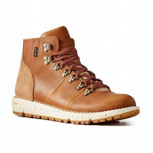 Danner x Huckberry Vertigo 917 "Gold Rush"